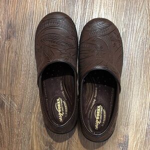 Easy Works by East St. slip resistant